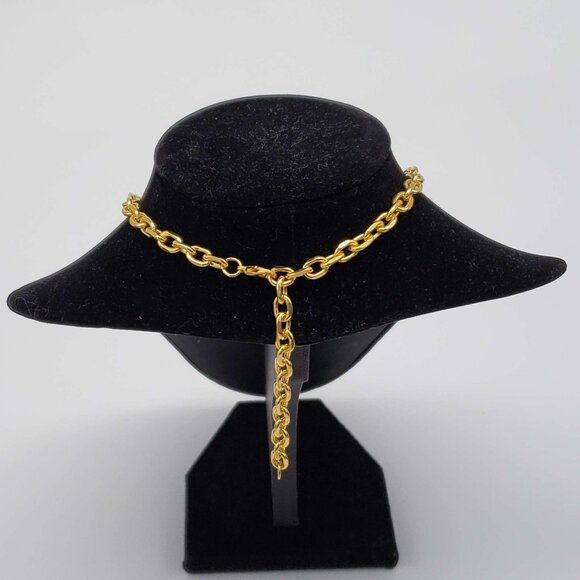 100% Auth Louis Vuitton Lock & Key with Unbranded Gold Plated Chain Necklace - Picture 4 of 6